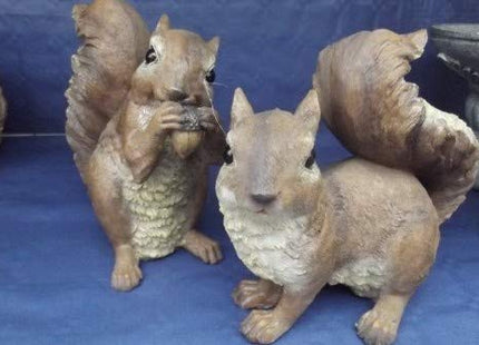 Design Toscano Woodland Squirrel Statue: Chomper