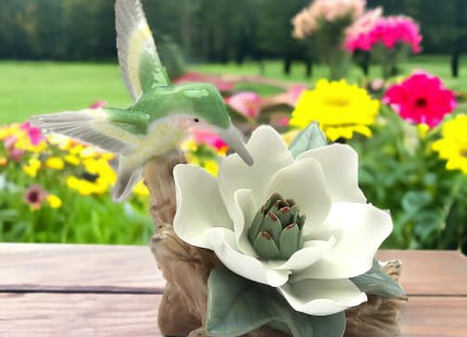 Hummingbird with Magnolia