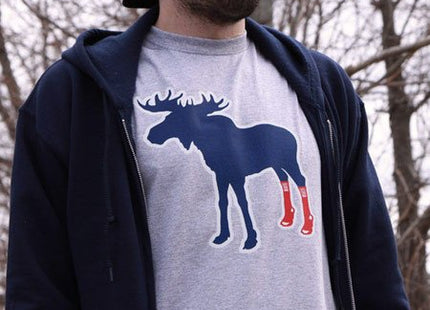 Chowdaheadz Socks On Moose T-Shirt - Unisex Vintage Tee Soft Cotton Blend
