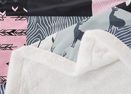 Castle Fairy Rustic Deer Plush Blanket,Pink Plaid Arrow Deer Antler Print Bed Blanket Home Decor Gift,Wild Animals Hunting Patchwork Modern Style Fuzzy Blanket Office Chair, X Size (40 x 50 Inch)