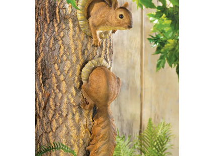 Malibu Creations 12788 Woodland Squirrel Tree Decor