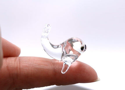 Sansukjai Rare Whale Tiny Micro Crystal Figurines Hand Blown Clear Glass Art Sea Animals Collectible Gift Home Decor