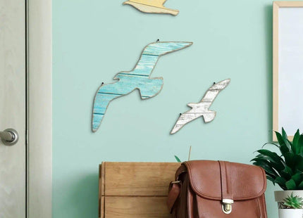 Putuo Decor 3pcs Seagull Wall Decor, Wooden Sea Bird Beach Wall Art, Ocean Home Decor Indoor Coastal Theme Wall Hanging for Bathroom Home Living Room Lake House