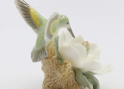 Hummingbird with Magnolia