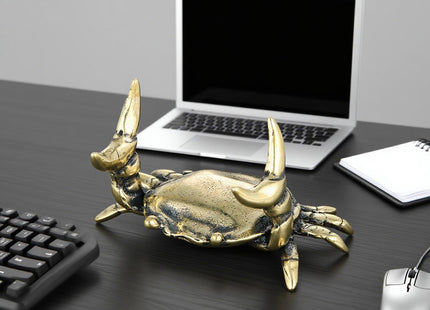 Blltzzz Crab Pen Holder,Brass Crabs Figurine,Funny Weightlifting Crabs Desk Pen Stand,Creative Crab Tea Pet,Gold Animal Decor for Office Home Display Bookshelf Decorations (2)