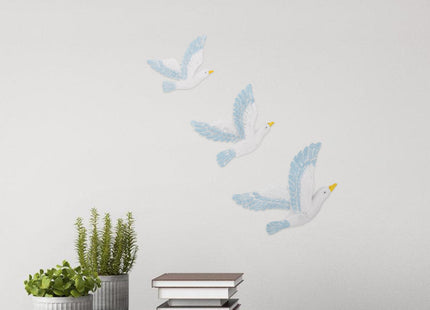 HEALLILY Mediterranean Style Seagull Wall Hanging Decoration 3Pcs Resin Seabirds Nautical Wall Sculptures Coastal Home Decor for Living Room Bar Cafe