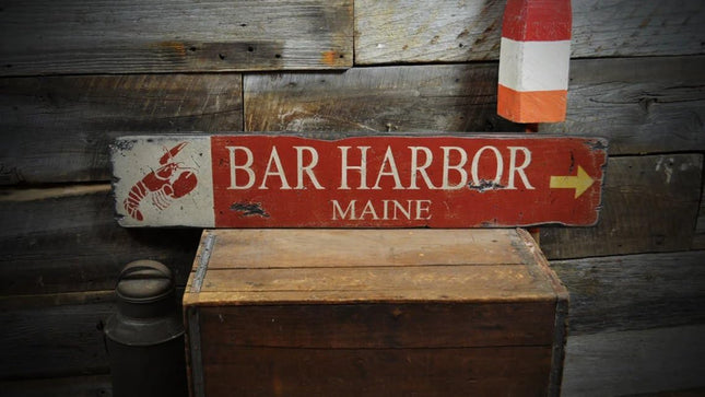 WMLRK Retro Wood Plaque Signs 6 X 16 Inch Bar Harbor Maine Wood Lobster Sign - Rustic Decorations - Funny Office Desk Decor for Women Men Gifts - Wooden Plaque for Home Office Shelf Table Decor