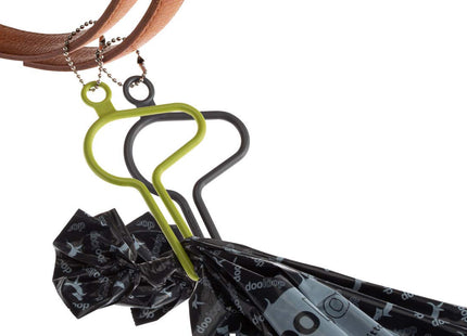 The dooloop Hands Free Dog Poop Holder - Carry Pet Waste Bag with Attachable Leash Accessory for Dog Walking. Now made with Recycled/Recyclable Plastic. Maine, USA (Country Set) Charcoal, Green