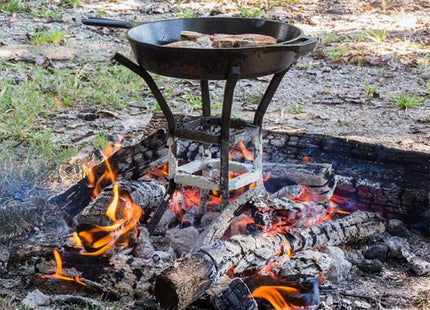 Lodge Outdoor Campfire Cooking Stand, Vertical/Horizontal, 9 Inches