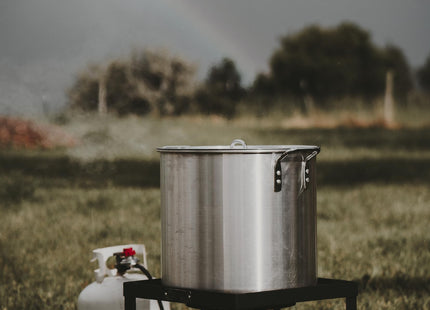 Gas One Seafood Boil Kit with Propane Burner, Propane Regulator, 60Qt Pot with Basket – Heavy Duty Construction Seafood Boil Pot for Outdoor Cooking – Easy to Clean and Durable Crab Boil Pot