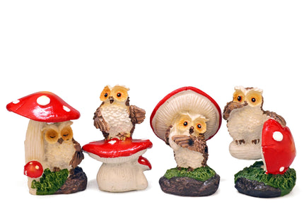 Cliocoo 4cs Owl Mushroom Miniature Set for Fairy Garden, Lovely Resin Owl Figurines Kit for Garden Yard Patio Outdoor Home Decoration (Owl Mushroom Set)