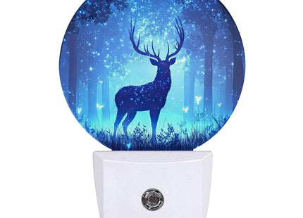 GANTINIR Deer Pine Tree Night Light Foggy Forest Night Lights LED Lamp Round Plug into Wall Nightlight with Dusk to Dawn Sensor Home Hallway Stairway Kitchen Decor
