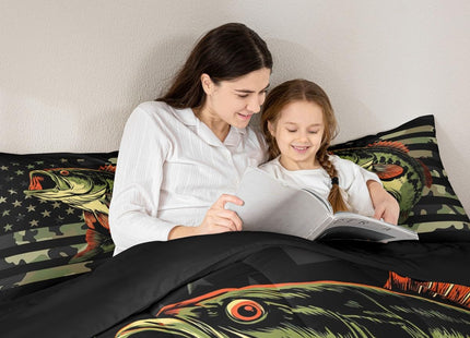 Bass Fish Camouflage Comforter Set Farmhouse Fishing Bedding Set for Kids Girls Women Adults Retro Green Camo Comforter Bass Fish Pattern Quilted Duvet Set Bedroom Collection Twin Size 2Pcs