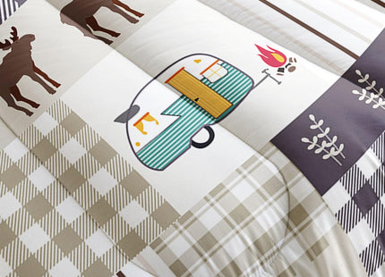 Datura Home Happy Camper Comforter Set Rustic Lodge and Camper Deer Printed Quilt Bedding Set with 1 Comforter and 2 Pillowcases for Boys and Girls Bedroom All Season Queen