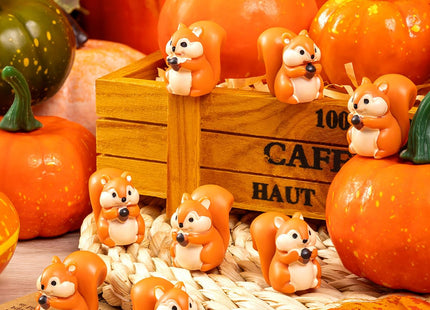 PCTCSHQ 116 Pcs Mini Squirrel Figurines Tiny Resin Squirrel