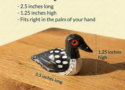 Selsela Hand-Carved Common Loon Figurine - Common Loon Wooden Figurine Small Animal Garden Statue Carving Decoration, Miniature Wildlife Sculpture. Carving for Garden, Gifting & Rustic Home Decor