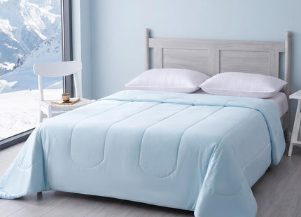 Amazon Basics Cooling Comforter, Temperature Regulating Blanket for Hot Sleepers, Summer & All Season Bedding, Lightweight, 90"x90", Queen, Blue