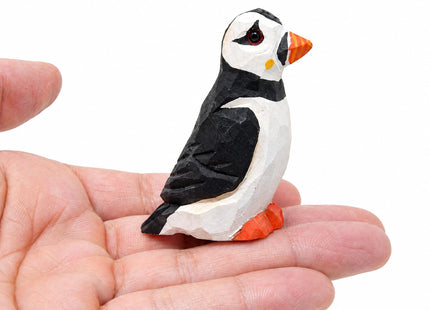 Selsela Hand-Carved Puffin Figurine - Puffin 'Clown of The Sea' Wooden Arctic Seabird Statue Mini Carved Ornament Figurine Small Animals, Coastal Decor & Collectible Ornament
