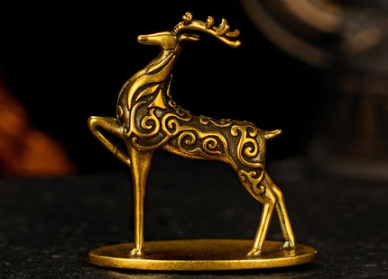 Solid Brass Deer Figurine with Auspicious Cloud Patterns, Retro Desktop Decor, Collectible Figurines, Handcrafted Art Deco Sculpture for Office Desk, Home Decor, Lucky Symbol Ornament