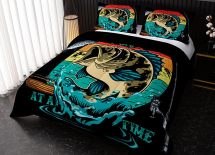 Nttopship Big Pike Fish Comforter Set,Bass Fishing Comforter Set for Boys Girls Children Fishing and Hunting Room Decor Twin Size with 2 Pillow Case