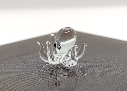 Sansukjai Octopus Tiny Micro Figurines Hand Blown Glass Art Animals Collectible Gift Home Decor (Clear O)