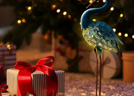 HONGLAND Solar Metal Crane Statue Garden Heron Sculpture, Outdoor Heron Yard Art Coastal Ocean Bird Decor Lawn Ornament for Backyard Porch Patio Decor