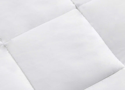 Amazon Basics White Down Alternative Comforter and Duvet Insert with Corner Tabs, Machine Washable, Twin, Warm