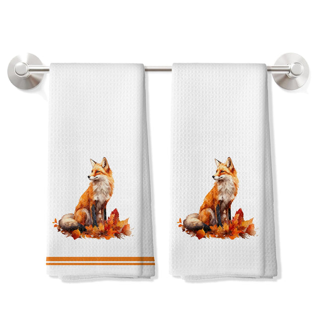 DOFQZ Fall Fox Kitchen Towels Decor Set of 2, Fox Lover Gifts, Autumn Maple Leaf Dish Tea Towels for Kitchen Decor, Farmhouse Fall Forest Animal Hand Towels for Bathroom, 16x24 Inch,(CC090)