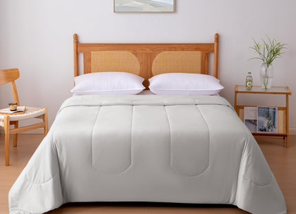 Amazon Basics Cooling Comforter, Temperature Regulating Blanket for Hot Sleepers, Summer & All Season Bedding, Lightweight, 90"x90", Queen, Gray