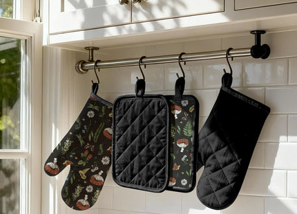 Miss Adola Cotton Oven Mitts and Pot Holders Sets, Forest Charm