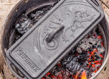Petromax Loaf Pan with Lid, Large Cast Iron Bakeware Pan with Handles for Campfire or Home Kitchen, Pre-Seasoned, Can Also Use Lid for Cooking