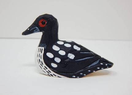 Selsela Hand-Carved Common Loon Figurine - Common Loon Wooden Figurine Small Animal Garden Statue Carving Decoration, Miniature Wildlife Sculpture. Carving for Garden, Gifting & Rustic Home Decor