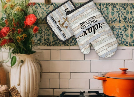 FIicy Lake House Gifts Oven Mitts and Pot Holders Sets, Lake Lovers House Kitchen Accessories Sets,Rustic Relax You’re on Lake Time Heat Resistant Oven Glove Potholders for Kitchen Cooking Baking BBQ
