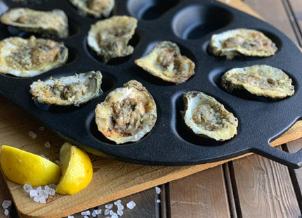 Bayou Classic 7413 Oyster Grill Pan Perfect For Grilling and Serving 12 Oysters or Clams On The Half Shell