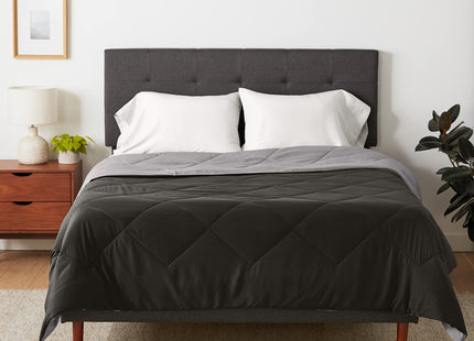 Amazon Basics Comforter Blanket, Reversible, Lightweight Microfiber, Machine Washable, All Season, Full/Queen, Black/Grey