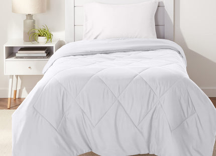 Amazon Basics Reversible Lightweight Microfiber All Season Comforter Blanket, Twin/Twin XL, White