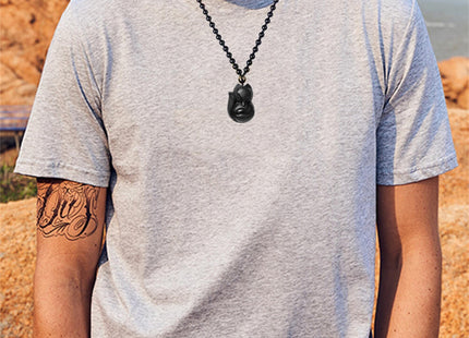 ASGIFT Lucky Fox Necklace Black Obsidian Big Fox Animal Amulet Protection Pendant with Adjustable Beads Chain Natural Crystal Fox Necklaces Jewelry For Women Men