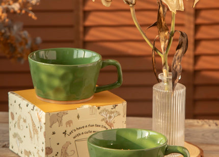 DIHOclub Farmhouse Ceramic Coffee Mug with Squirrel Figurine – Rustic Stoneware Cup, Matte Finish, Ideal for Breakfast & Home Decor (Green Squirrel)