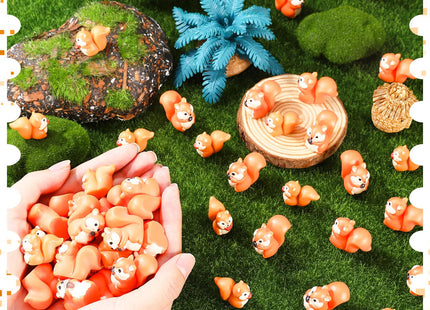 GGSTDDUP 50 Pcs Mini Resin Squirrel Tiny Squirrel Mini Animal Figurines