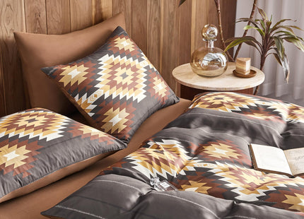 Wake In Cloud - Western Comforter Set, Aztec Southwestern Rustic Lodge Cabin Style with Geometric Stripe Pattern, Soft Lightweight Bedding, 3 Pieces, Chocolate Brown, Queen Size