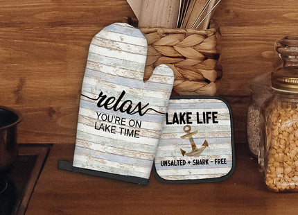 FIicy Lake House Gifts Oven Mitts and Pot Holders Sets, Lake Lovers House Kitchen Accessories Sets,Rustic Relax You’re on Lake Time Heat Resistant Oven Glove Potholders for Kitchen Cooking Baking BBQ