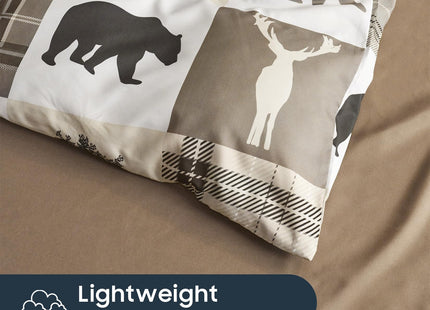 Wake In Cloud - Rustic Comforter Set, Cabin Christmas Lodge Western Country Bear Deer Moose Woodland RV Outdoor Theme, Soft Lightweight Bedding, 3 Pieces, Taupe, Queen Size