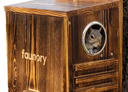 Faunory Squirrel House, Outdoor Wooden Squirrel Nesting Box with Predator Guard, DIY Squirrel Box for Trees, Gardens and Backyards