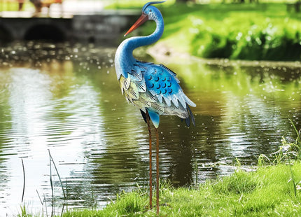 HONGLAND Solar Metal Crane Statue Garden Heron Sculpture, Outdoor Heron Yard Art Coastal Ocean Bird Decor Lawn Ornament for Backyard Porch Patio Decor