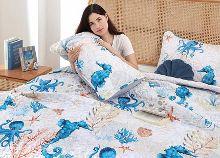 weigelia Coastal Quilt Twin Size, Seahorse Lightweight Summer Bedding