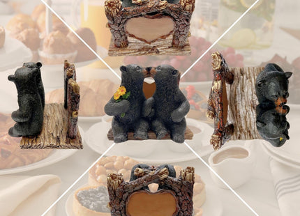BestGiftEver Napkin Holder with Kissing Bear
