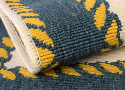 Unique Loom Outdoor Coastal Collection Area Rug - Anchor (5' 3" x 8' Rectangle, Ivory/ Yellow)