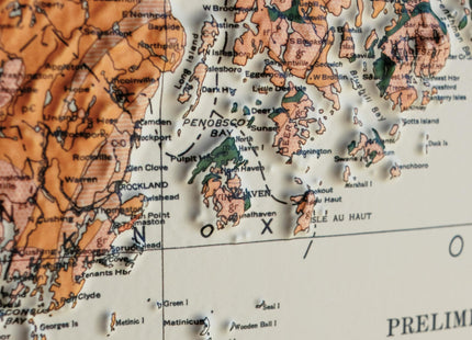 Muir Way Raised Relief Map of Maine 1933 - True 3D Topographic Wall Map with Molded Terrain - Unframed, 22x32