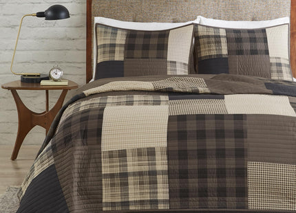 Woolrich Quilt Set Queen, Southwestern Aztec Bedding, Reversible Lightweight Bedspread, Oversized Rustic Cabin Quilt Set, Western Farmhouse Bedding with Matching Shams, Black