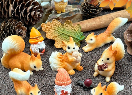 21 Mini Resin Squirrel,Miniature Squirrel Figurines for Garden Accessories